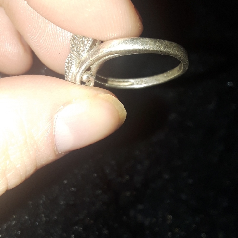 Ring - Picture 2 of 2